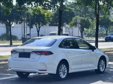 2021 Toyota Corolla с пробегом 50 000 км