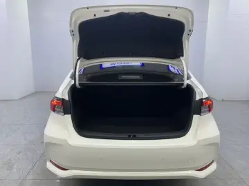 2021 Toyota Corolla с пробегом 13 000 км