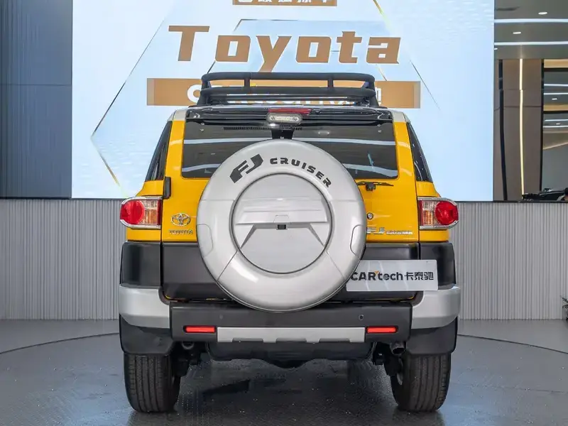 2019 Toyota FJ Cruiser с пробегом 85 600 км