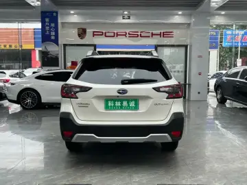 2021 Subaru Outback с пробегом 33 000 км