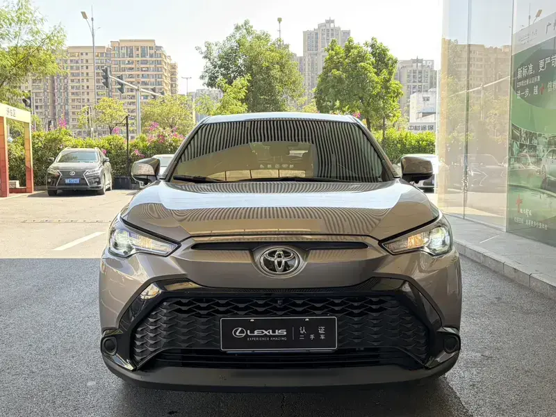 2023 Toyota Frontlander с пробегом 19 000 км