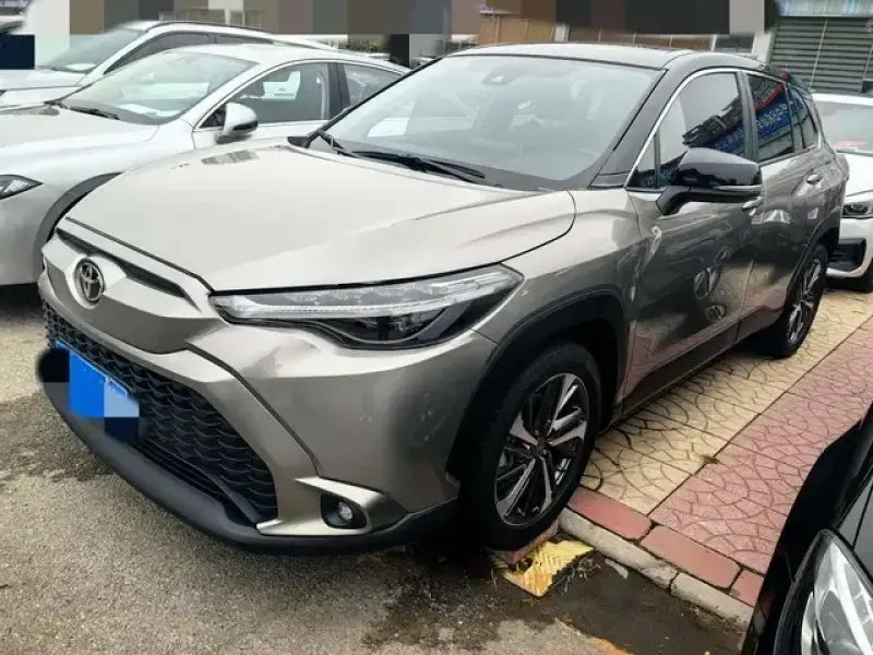 2022 Toyota Frontlander с пробегом 27 000 км