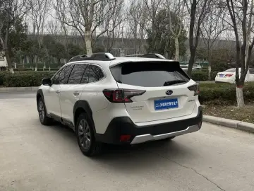 2022 Subaru Outback с пробегом 65 000 км