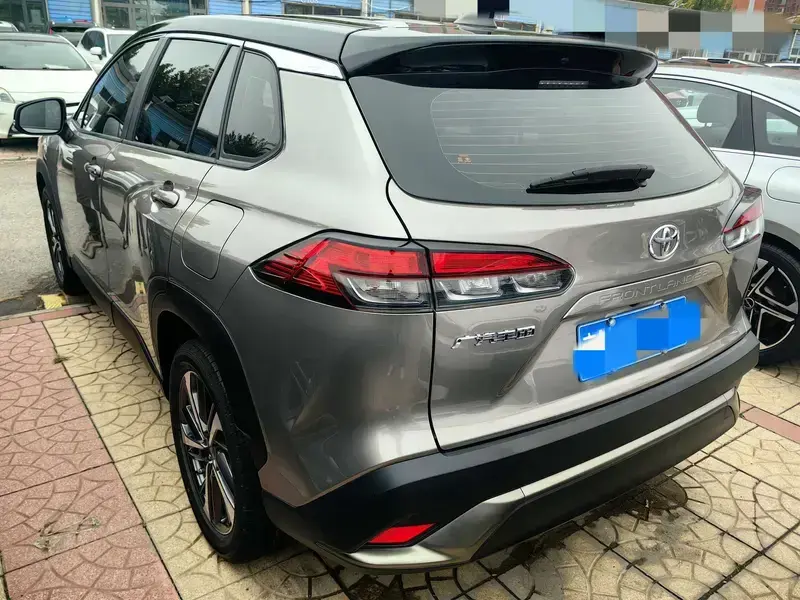 2022 Toyota Frontlander с пробегом 27 000 км