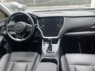 2022 Subaru Outback с пробегом 65 000 км