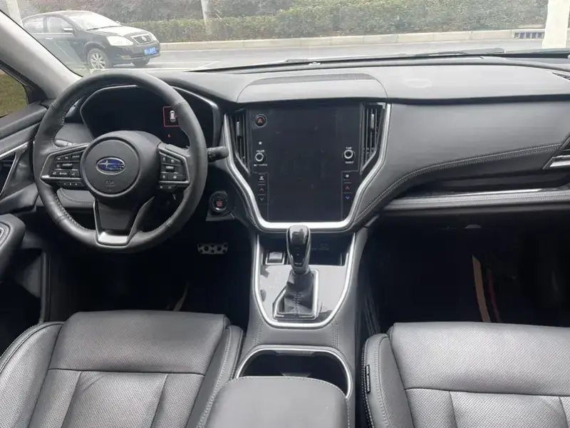 2022 Subaru Outback с пробегом 65 000 км