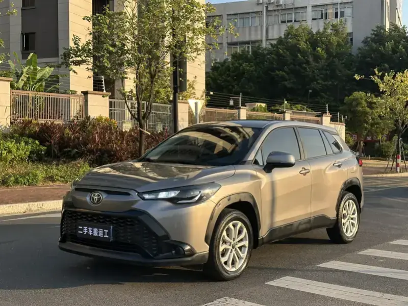 2023 Toyota Frontlander с пробегом 18 000 км