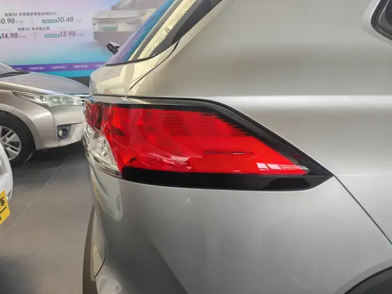 2022 Toyota Frontlander с пробегом 15 500 км