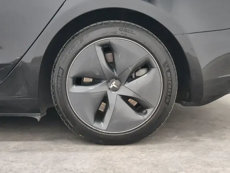 2020 Tesla Model 3 с пробегом 125 600 км