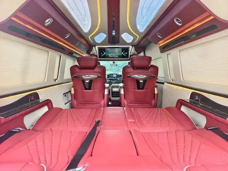 2021 Toyota HiAce с пробегом 68 900 км