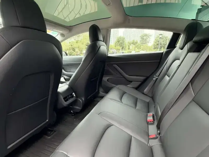 2020 Tesla Model 3 с пробегом 26 000 км