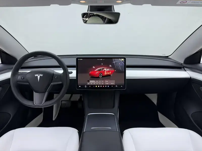 2022 Tesla Model 3 с пробегом 79 000 км