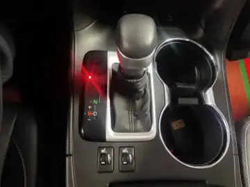 2021 Toyota Highlander с пробегом 108 000 км