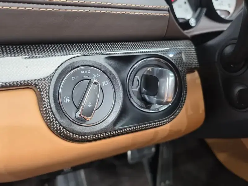 2022 Porsche Boxster с пробегом 35 214 км