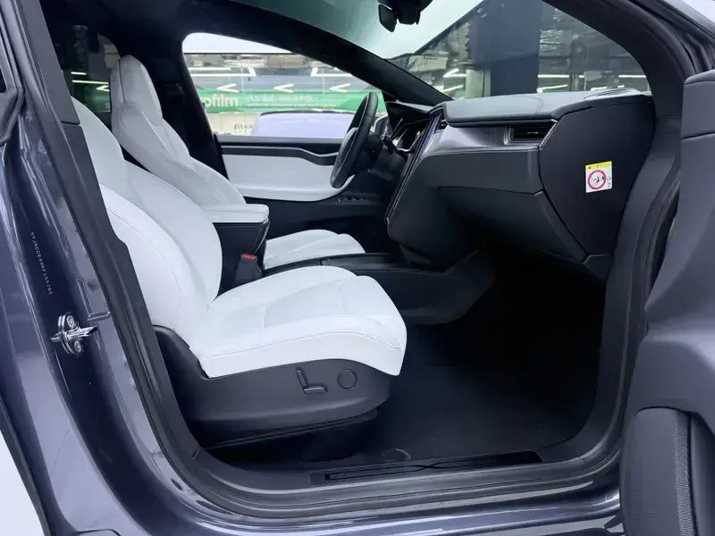 2019 Tesla Model X с пробегом 94 000 км