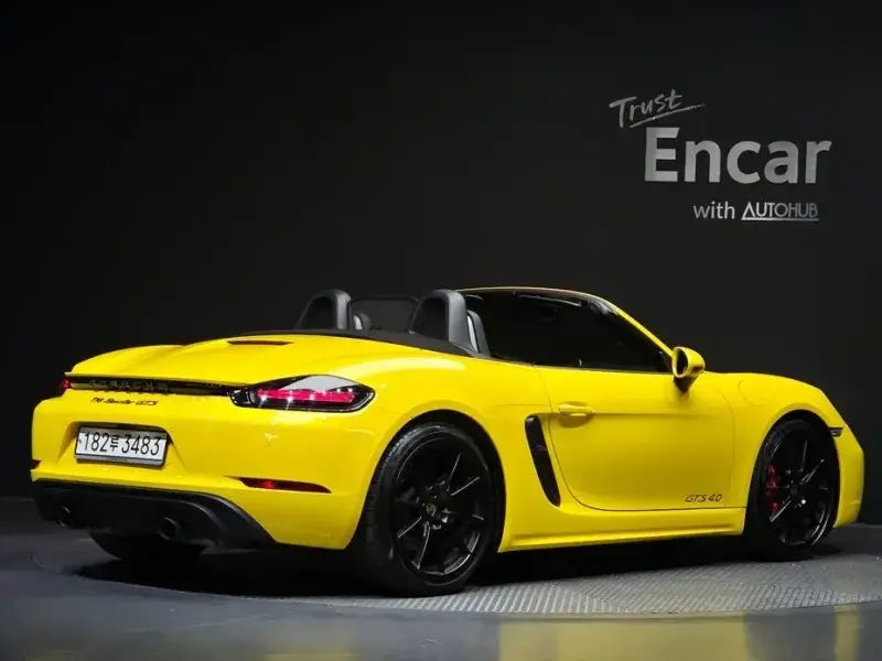 2024 Porsche Boxster с пробегом 29 518 км
