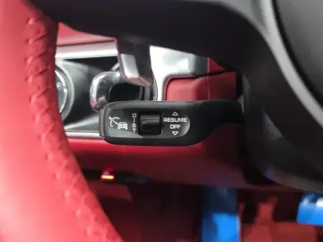 2024 Porsche Boxster с пробегом 2 853 км