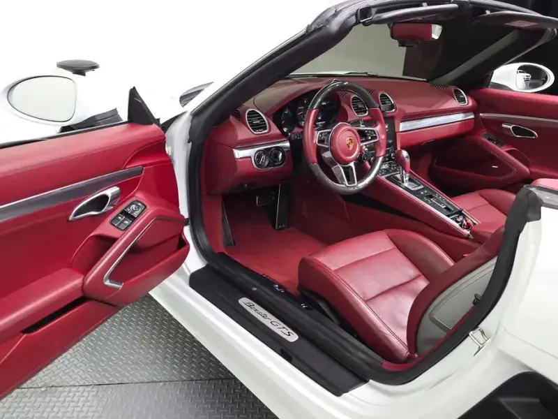 2018 Porsche Boxster с пробегом 45 315 км