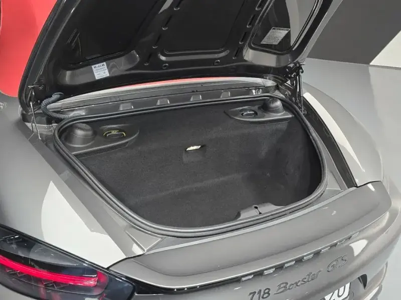2019 Porsche Boxster с пробегом 33 020 км