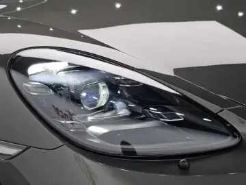 2021 Porsche Boxster с пробегом 23 889 км