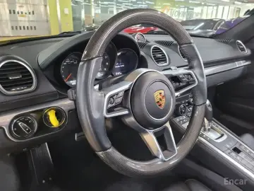 2022 Porsche Boxster с пробегом 19 300 км