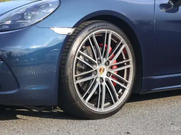 2017 Porsche Boxster с пробегом 46 800 км
