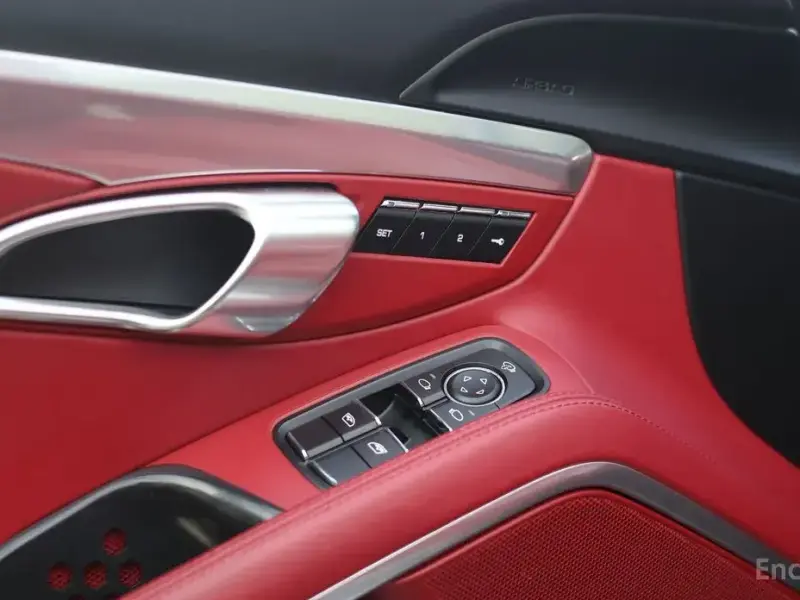 2017 Porsche Boxster с пробегом 46 800 км
