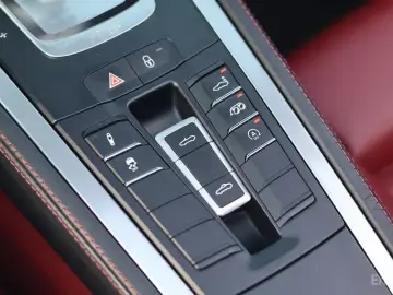 2017 Porsche Boxster с пробегом 46 800 км