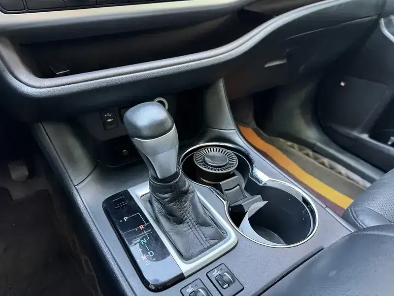 2021 Toyota Highlander с пробегом 76 500 км
