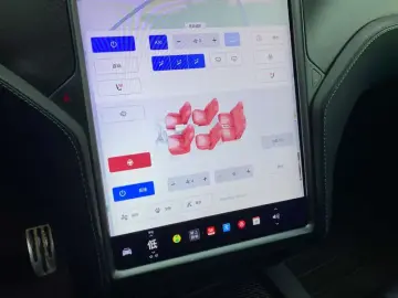 2019 Tesla Model X с пробегом 74 000 км