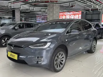 2019 Tesla Model X с пробегом 62 000 км