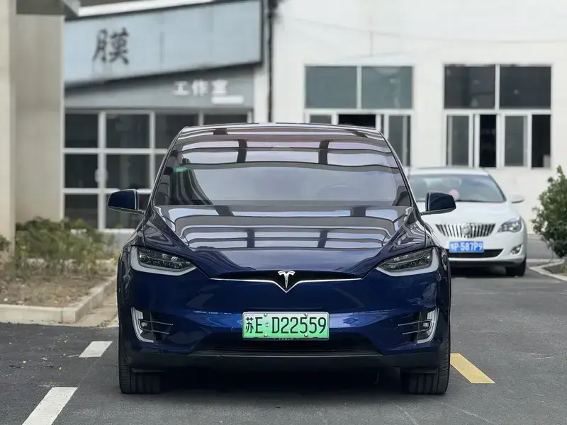 2019 Tesla Model X с пробегом 140 000 км