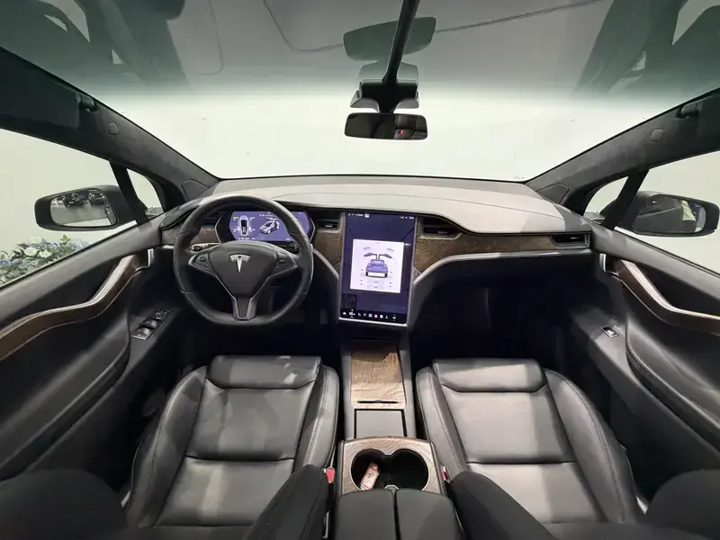 2019 Tesla Model X с пробегом 96 000 км