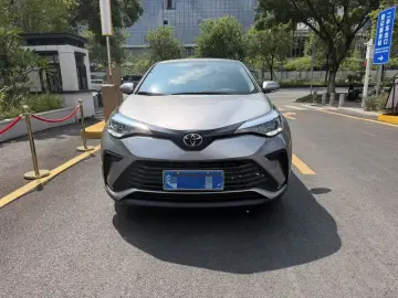 2022 Toyota Izoa с пробегом 41 000 км