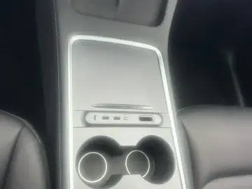 2021 Tesla Model Y с пробегом 81 000 км