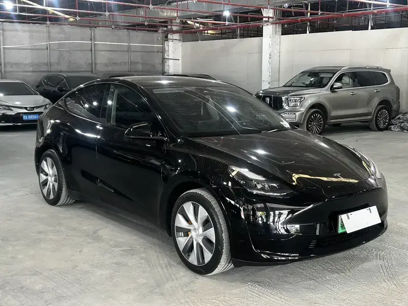 2022 Tesla Model Y с пробегом 53 000 км