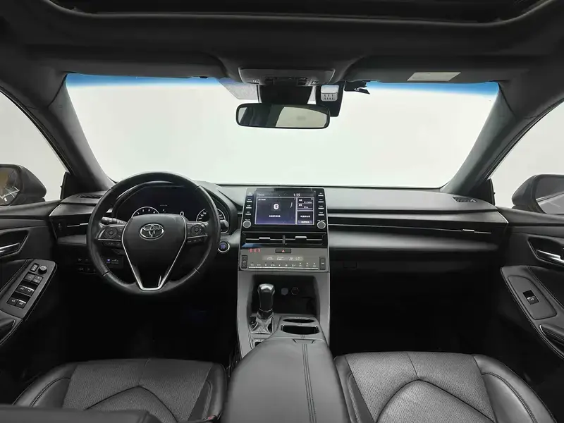 2019 Toyota Avalon с пробегом 73 500 км