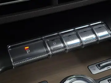 2023 Lincoln Nautilus с пробегом 44 401 км
