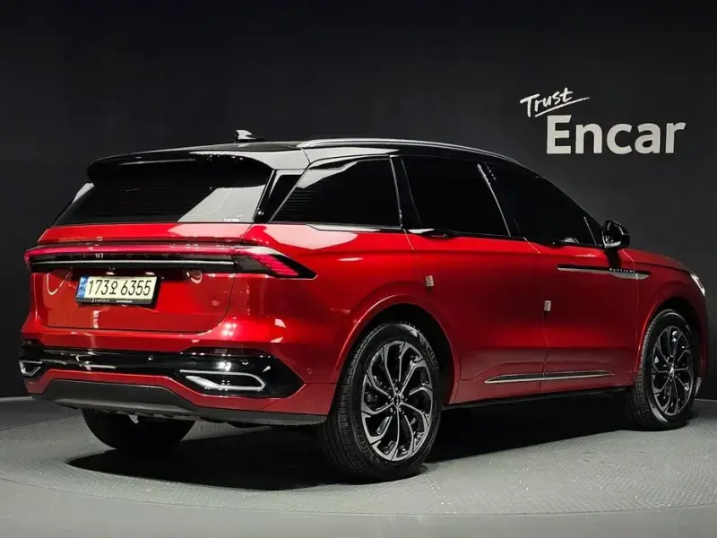 2023 Lincoln Nautilus с пробегом 37 437 км