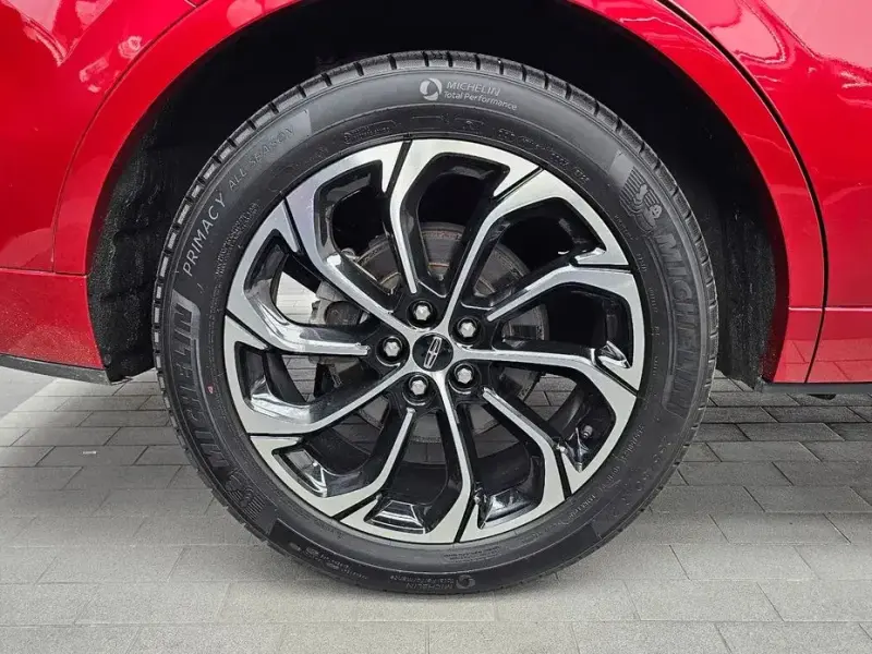 2023 Lincoln Nautilus с пробегом 37 437 км