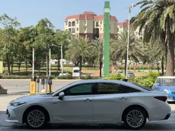2019 Toyota Avalon с пробегом 71 000 км
