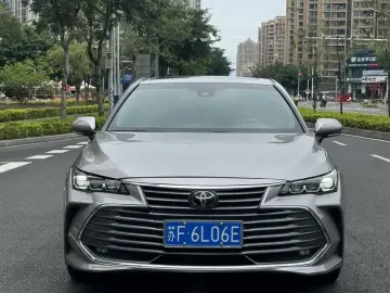 2021 Toyota Avalon с пробегом 95 000 км