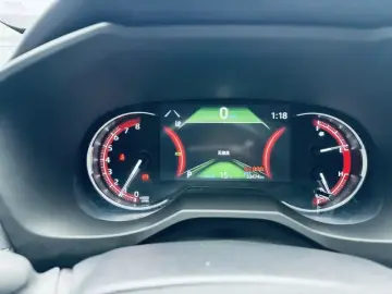 2022 Toyota RAV4 с пробегом 33 500 км