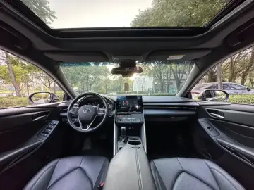 2023 Toyota Avalon с пробегом 19 400 км
