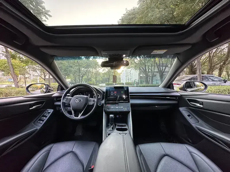 2023 Toyota Avalon с пробегом 19 400 км