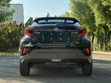 2021 Toyota C-HR с пробегом 47 000 км