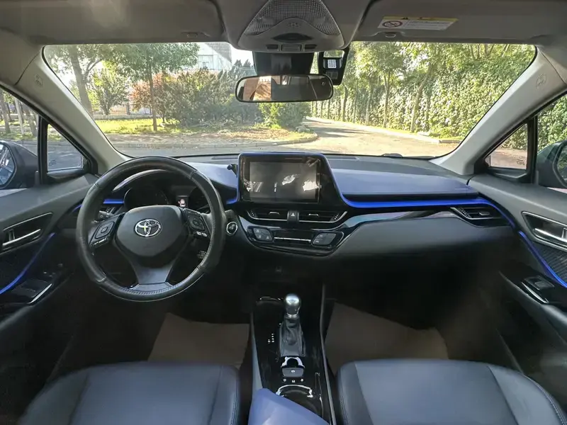 2021 Toyota C-HR с пробегом 47 000 км