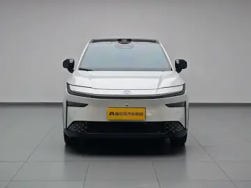 2025 Toyota bZ3X с пробегом 32 200 км