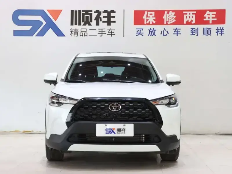 2024 Toyota Corolla Cross с пробегом 13 000 км
