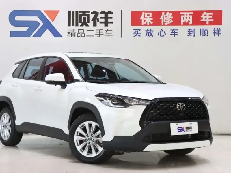 2024 Toyota Corolla Cross с пробегом 13 000 км